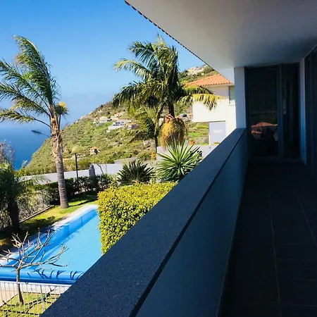 Abrigo Da Madeira * Arco da Calheta (Madeira)